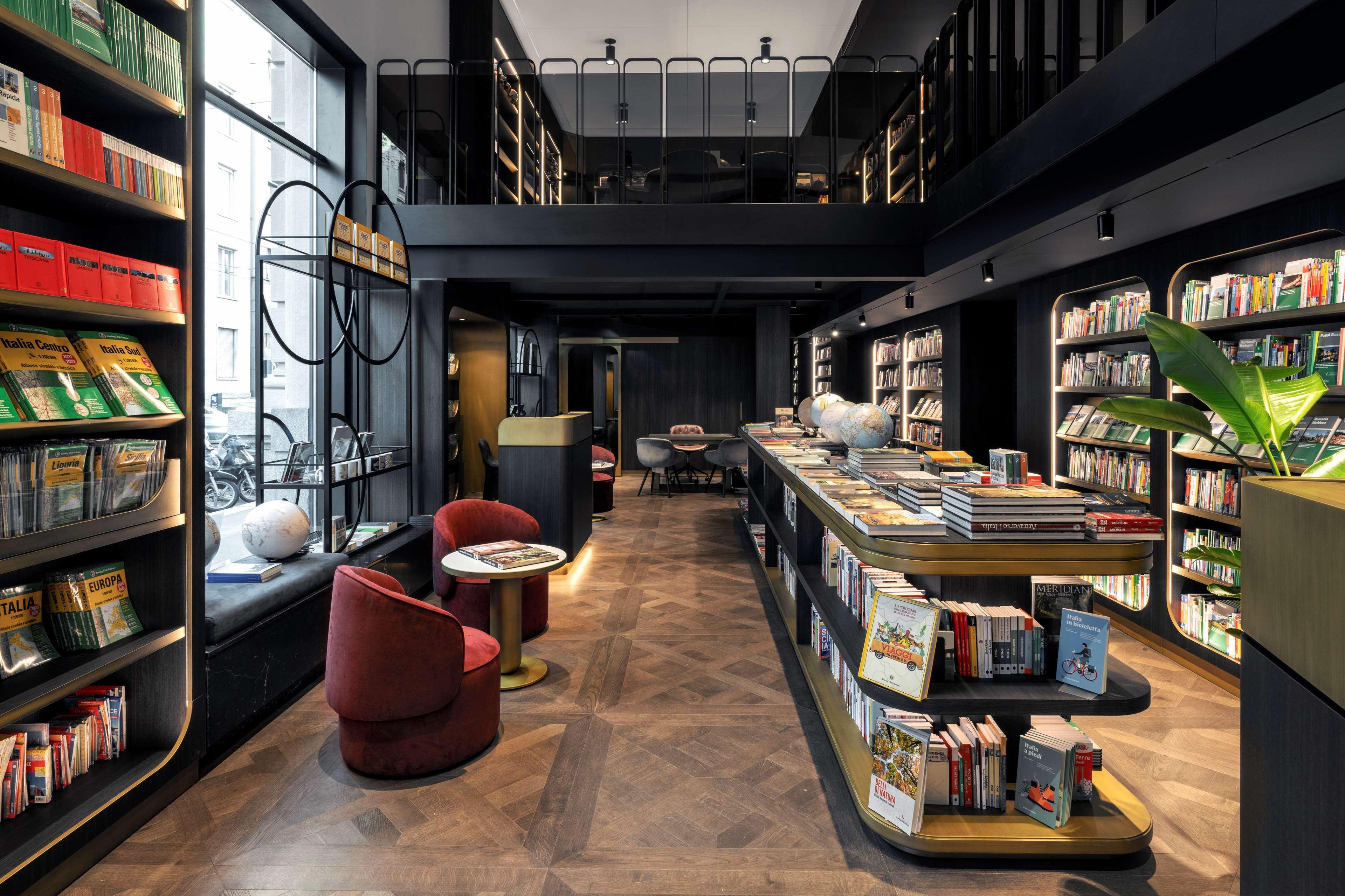 Radisson Collection Hotel, Palazzo Touring Club Milan Milão Exterior foto The interior of the library